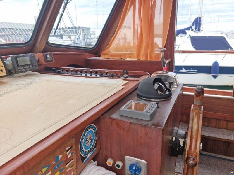 P.Siltala Yacht - Finlandia NAUTICAT 33