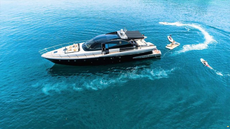 Fashion Yachts 68
