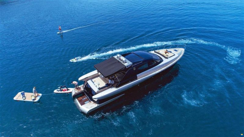 Fashion Yachts 68
