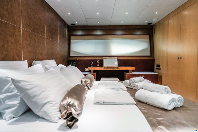 Fashion Yachts 68