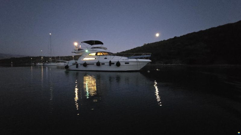 Sealine T 47 FLY