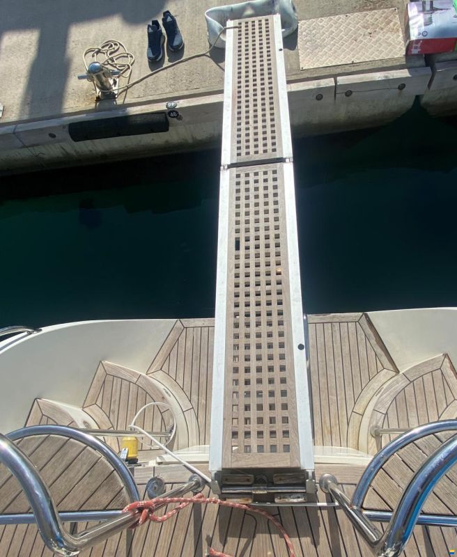 Aquarius 55