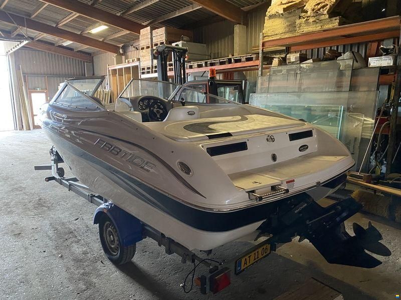 Ebbtide 180 bowrider