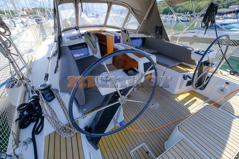 Dufour 360 Grand Large