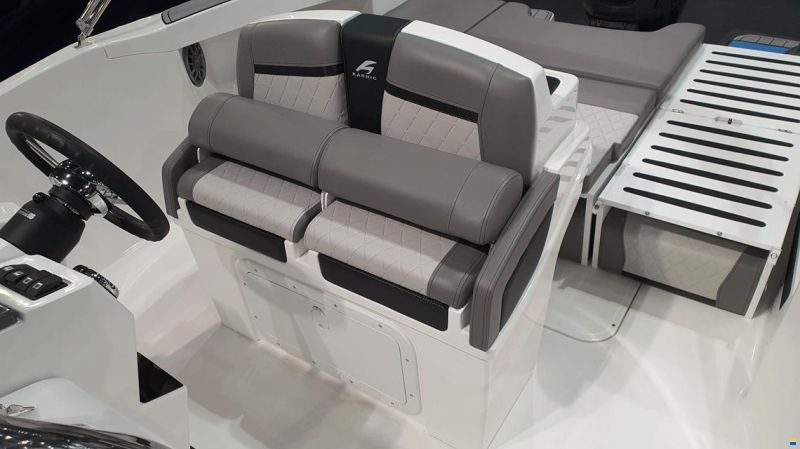 Karnic SL601 Hensa Edition