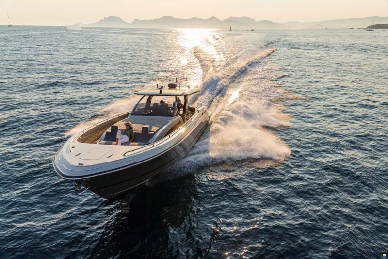 Canados Gladiator 493