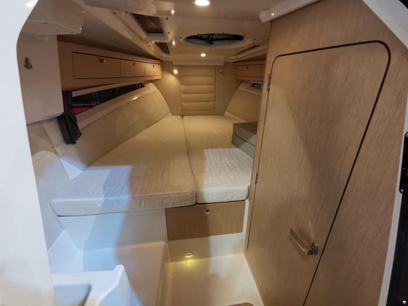 Parker 780 Escape Mercury F250 Verado