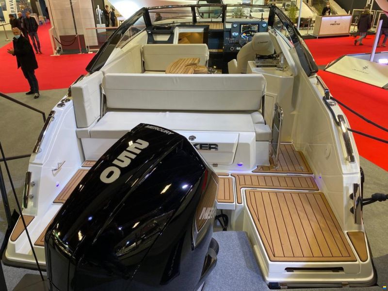 Parker 780 Escape Mercury F250 Verado