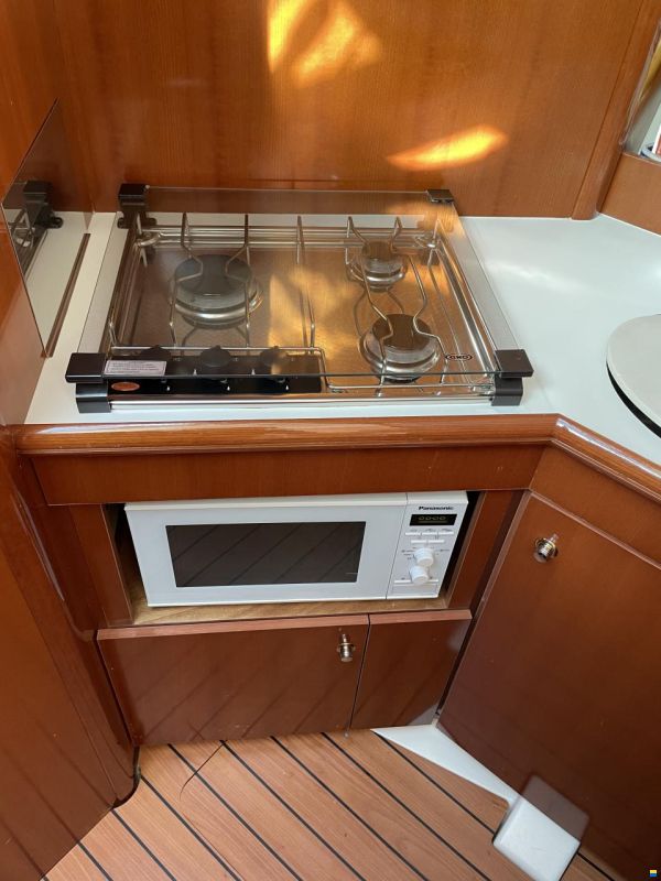 Jeanneau Prestige 32