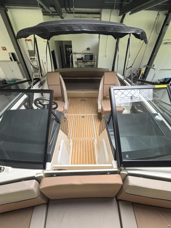 Quicksilver 605 Bowrider