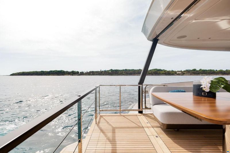 Azimut Grande 26M