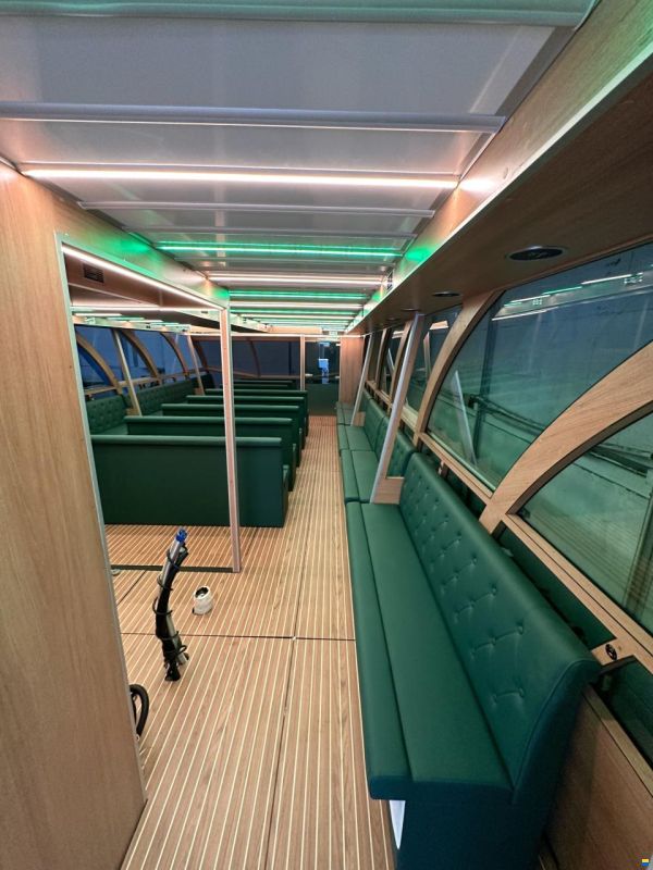 Holiday Boat Sundeck 57 Passenger Catama