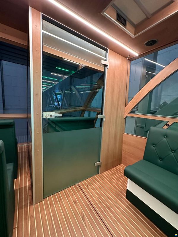 Holiday Boat Sundeck 57 Passenger Catama