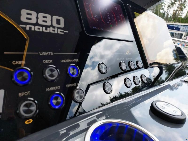 Nautic Yachts 880
