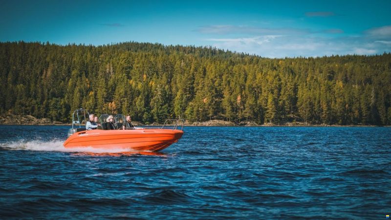 Pioner 16 Explorer SE "Wide"