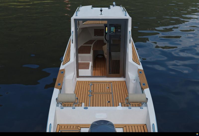 The Captains Fisher 650 Lux