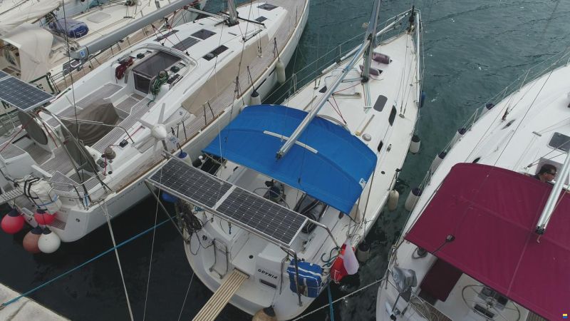 Bénéteau Oceanis 321