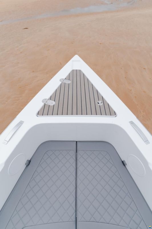 Iguana Yachts Iguana Sport