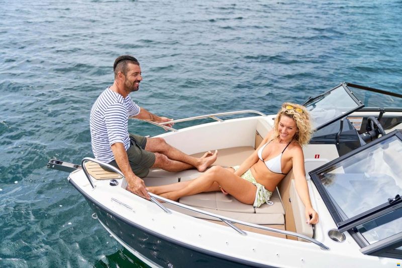 Quicksilver Activ 605 Bowrider