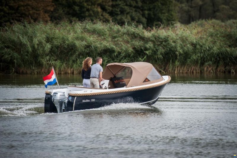 Maxima 550