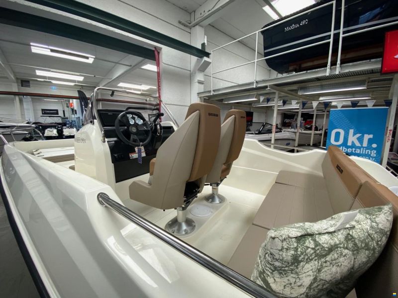 Quicksilver Activ 555 Open NY