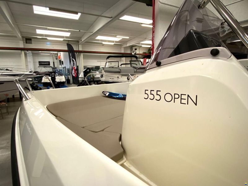 Quicksilver Activ 555 Open NY