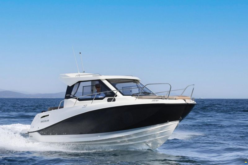 Quicksilver 705 Weekend