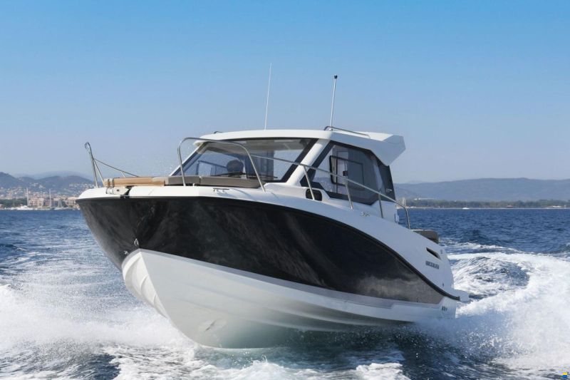 Quicksilver 705 Weekend
