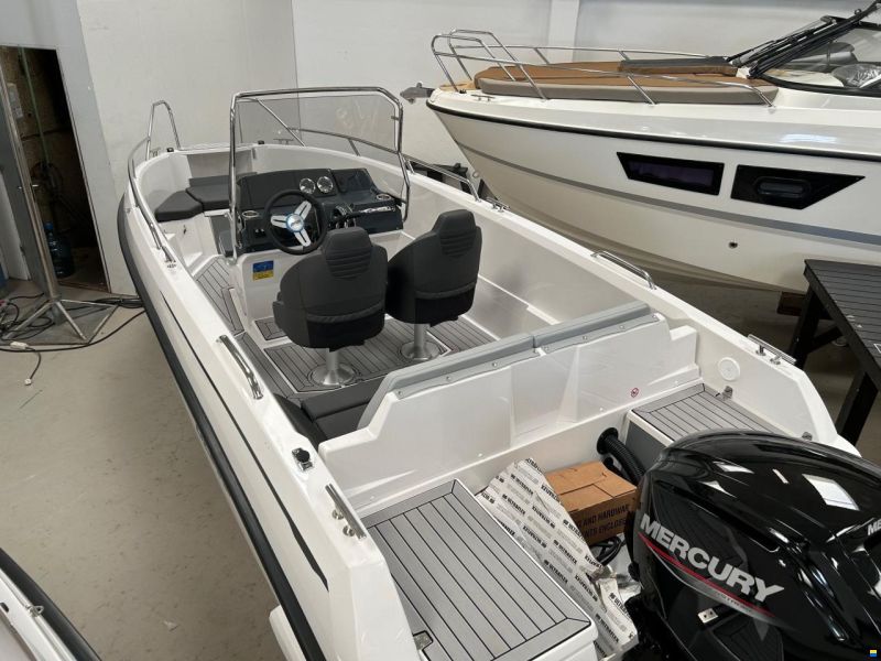 Bella 550 R