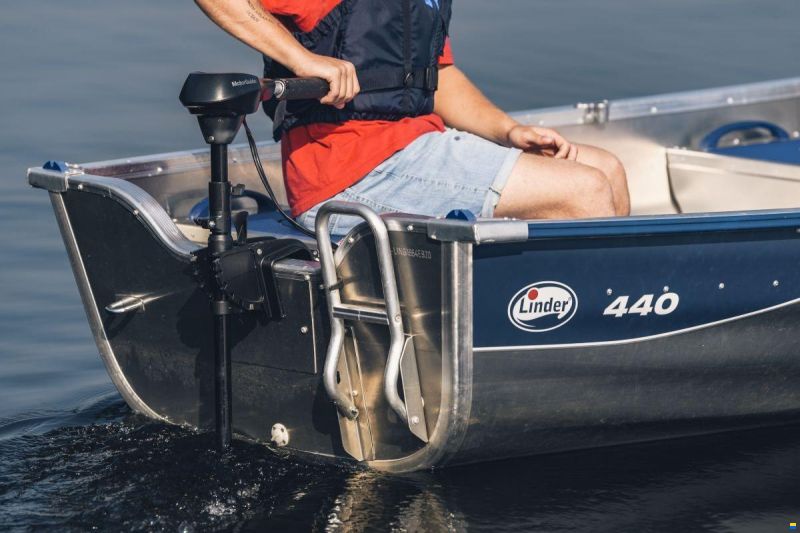 Linder 440 Fishing