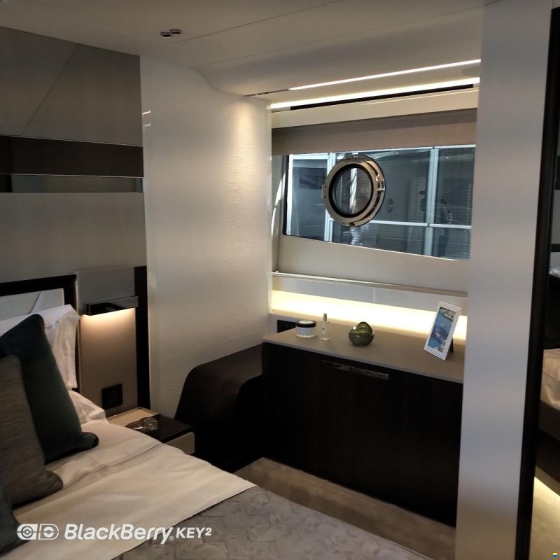 Sunseeker Predator 60 EVO