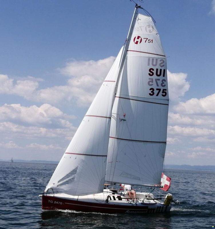 Helmsman 751