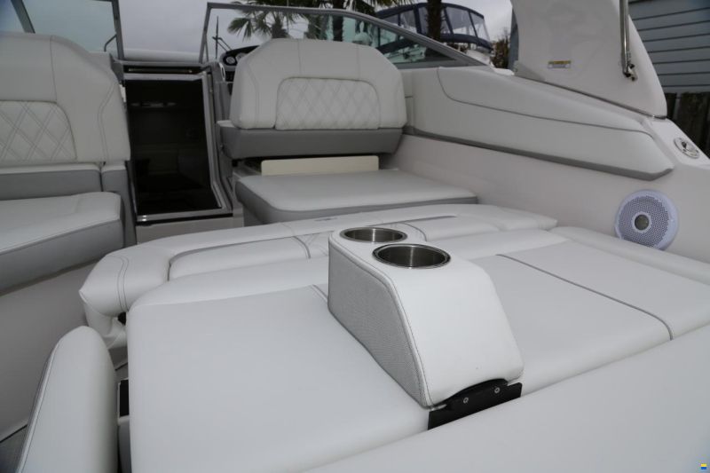 Regal 26 Express Hensa Edition