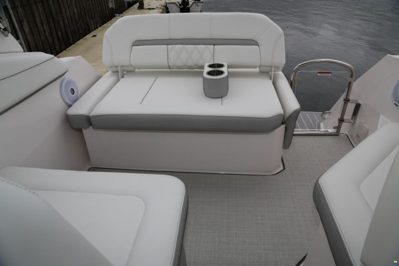 Regal 26 Express Hensa Edition