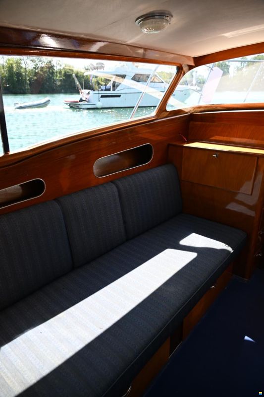 Swiss Craft Sedan Express Cruiser