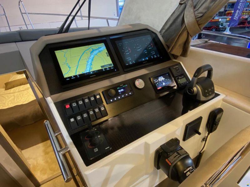 Maxima 37