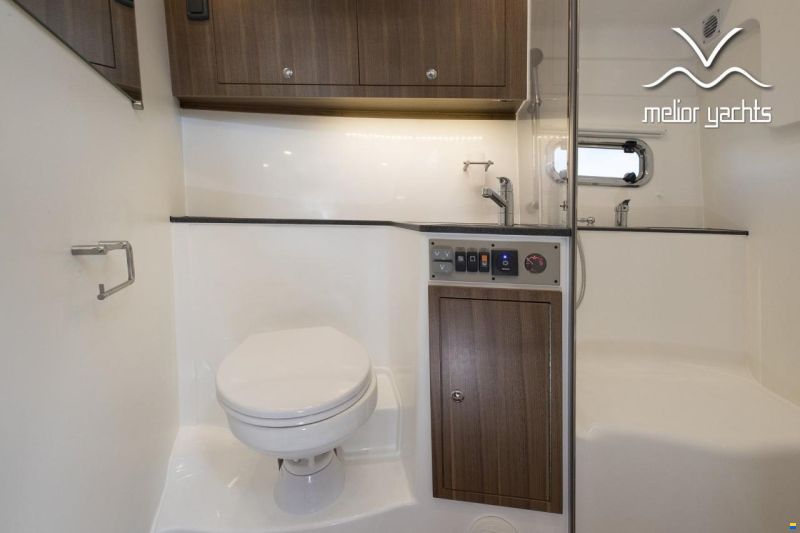 Saga 385 - Edition Walnut Interior