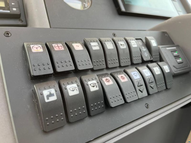 Saga 385
