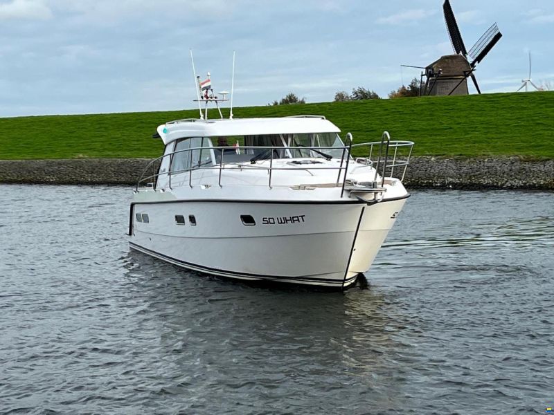 Saga 385