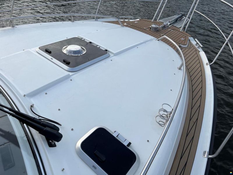 Saga 385