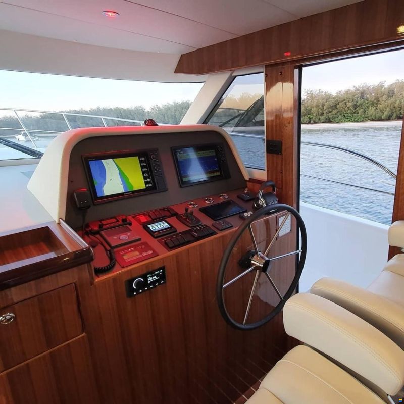 Integrity Trawlers 460 SX