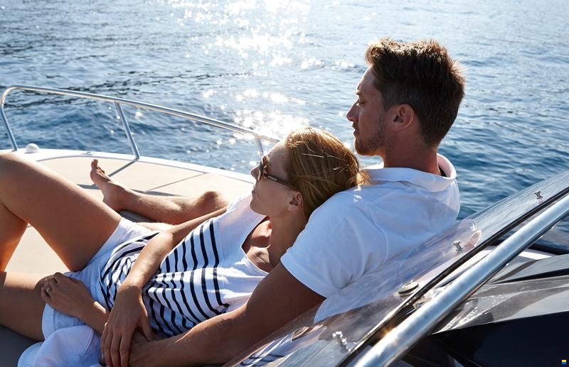 Quicksilver 755 Sundeck + Mercury F175 SUR COMMANDE