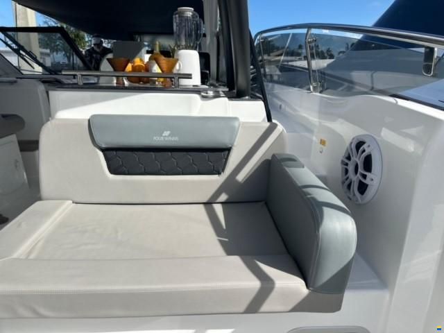 Jeanneau TH 38