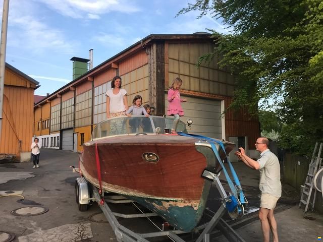 Riva Tritone