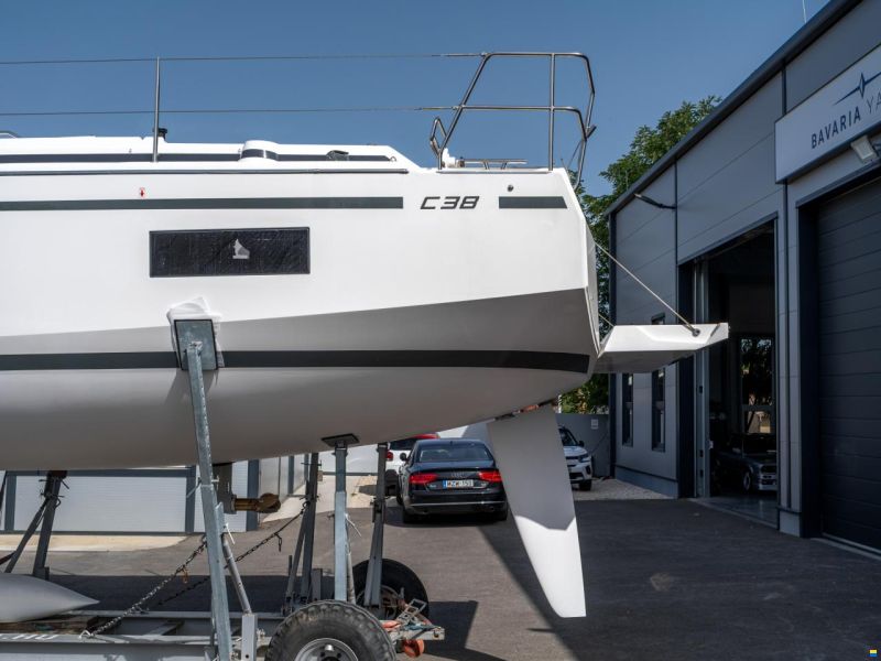 Bavaria C38 - 2026