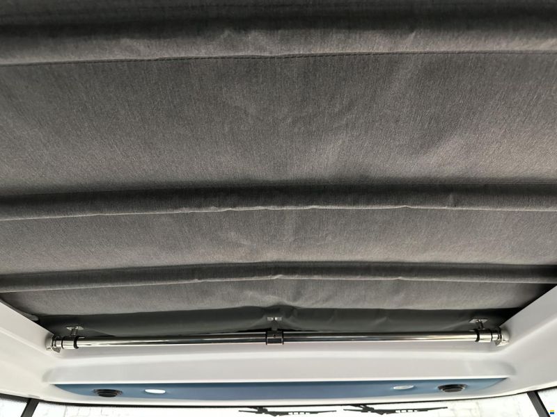 Axopar 28 Cabin