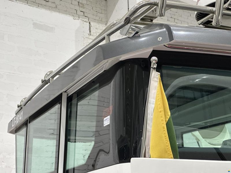 Axopar 28 Cabin