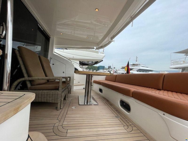 Princess 62 Fly