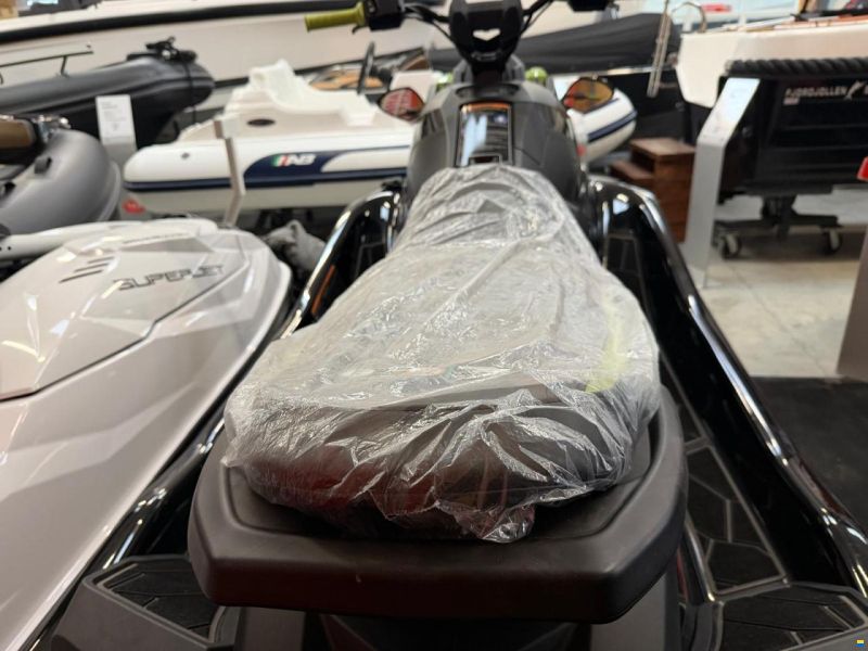 Yamaha WaveRunner Jetblaster