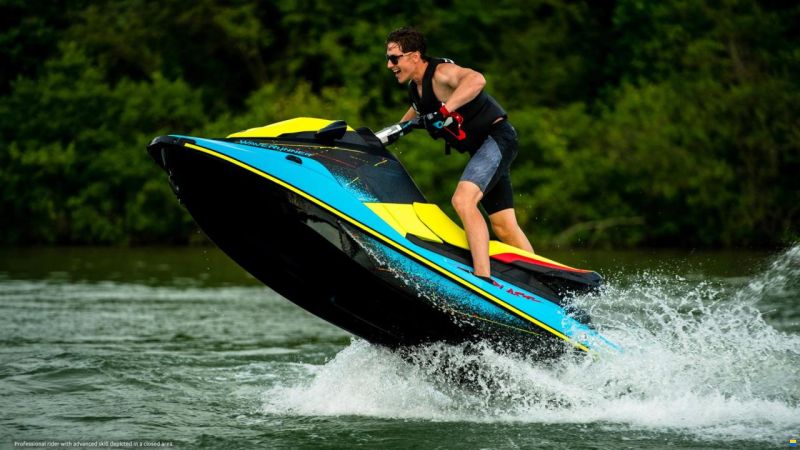 Yamaha WaveRunner Jetblaster